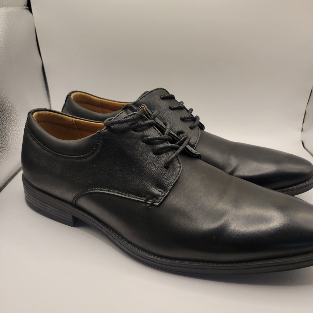 Elegant Black Leather Men's Oxfords